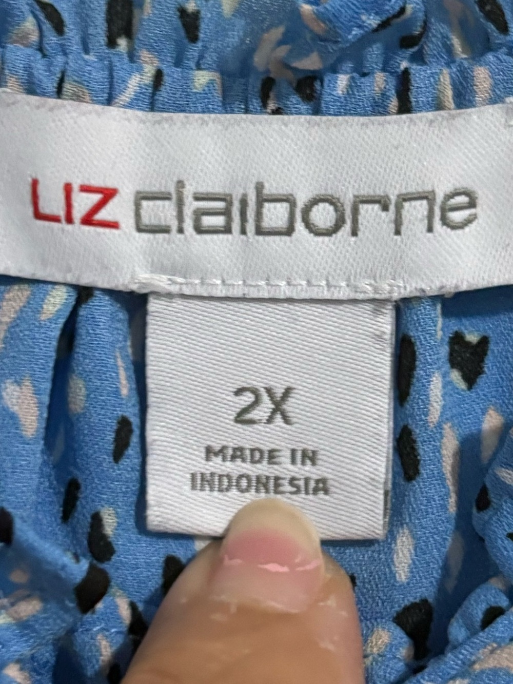 Liz Claiborne Blue Printed Ruffle Sleeve Blouse - Picture 4 of 4